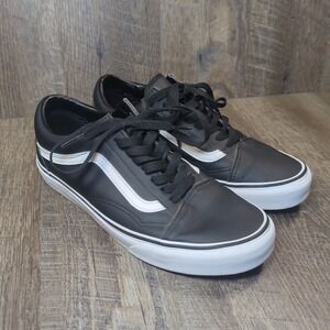Vans Old Skool Men's 7.5 Women's 9 Black White Low Top Skate Sneakers Classic